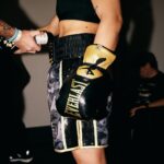 Chantelle Cameron Instagram - TEAM EVERLAST 🥊 💪🏻🥊 United Kingdom