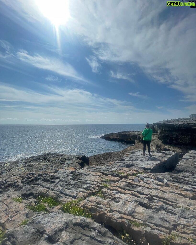 Chantelle Cameron Instagram - Ferry over to Inis Mór (boat sick 🤢) wasn’t my best moment. Probably one of my favourite places so far was this island. Ferry back and I actually threw up this time (no more boats) Off to Galway such a cool city. Drove to cliffs of Moher and literally was like a postcard so beautiful. Grateful for this experience @clairewalll #ireland #irelandtravel #irelandtrip #travel #travelphotography Aran Islands