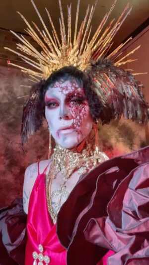 Charity Kase Instagram - Thats what you are ✨ 

Crown collar and cuffs by the best @trashyplanets 🔥
#dragmonster #ukdrag #unique