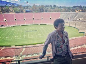 Charles Bradley Instagram - Rose Bowl sky box dressing room ☑️ @arroyosecowknd