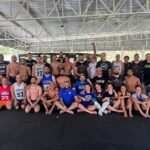 Charles Oliveira Instagram - Casa lotada porrada comendo solta isso é C⭐️B. Heeeyyyyyyy Treino de duro