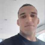 Charles Oliveira Instagram - Galera passando para deixar meus palpites do ufc 293 corre lá entra no site da @roobet que está na minha bio,lembrando tem que ser maior de 18anos vamos com tudo rooooobet