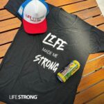 Charles Oliveira Instagram - O energético campeão👊🏽 LIFE made me STRONG #lifestrong