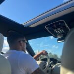Charles Oliveira Instagram - No giro louco Quero muito porque vim do pouco Minha ambição é mais que o topo Sem olhar pro caminhar dos outros Eu só viso fazer meu troco Me desviando de papo torto Jardim Acapulco - Guarujá