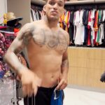 Charles Oliveira Instagram - Quer ver esse vídeo completo? Corre lá no meu @onlyfans. Tem muito conteúdo exclusivo pra vocês. Do you want to see the full video? Visit my @onlyfans. There’s a lot of exclusive content for you. For English speakers, all the content has subtitles.