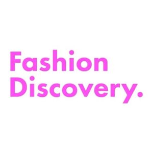 Charlie Heaton Instagram - One of my dear friends @bansillustration is in the top 10 of the @asos Fashion Discovery Competition this year! It’s her mission to be a beacon of light in this generation which needs positive role models more than ever, mixing healing and happiness with street style. She wants to use her platform to inspire and uplift the youth- PLEASE take 2 mins to vote to help her win which would elevate her brand and the whole movement! 
So much love! A true artist with a true soul! (Link in Bio)