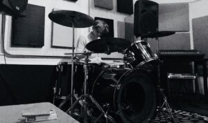 Charlie Heaton Instagram - Back at it!