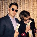 Charlie Heaton Instagram - Sandy Vance & Pete Johnson 💵