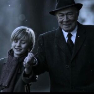 Charlie Shotwell Instagram - So happy I got a chance to work with Christopher Plummer on All the Money in the World. He filmed a whole movie in 8 days. True professional and a legend.