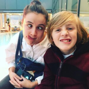 Charlie Shotwell Instagram - My new sister #thenest got real
