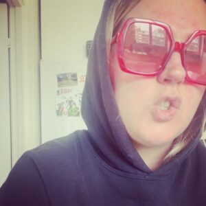 Charlotta Björck Instagram - MACKA GGR TVÅ
yo! 🫠