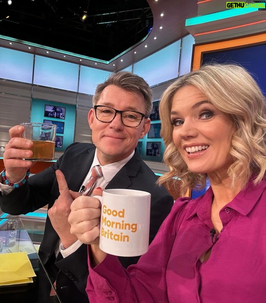 Charlotte Hawkins Instagram - Today on @gmb.. saying cheers with a cuppa despite the shocking news that tea has been replaced by coffee as the nation’s favourite hot drink! ☕️ We had the astounding story of 91 year-old Betty, the oldest victim of the post office scandal who said they can ‘stuff their money’ as it won’t bring her husband back. The two parents of children who tragically died from terminal illnesses - @ceri.menaidavis & @helpharryhelpotherscharity on their fight to get financial help for families going through the same. @Bananarama_official on 40 years of hits, & how their partying inspired French & Saunders with those raucous Ab Fab scenes! 🥂Plus following the praise for Prince William as he takes time out to look after his family while his wife is in hospital, we debate with @atehjewel & @marvynharrison whether men should be congratulated for looking after their children… 🤔 #gmb #goodmorningbritain