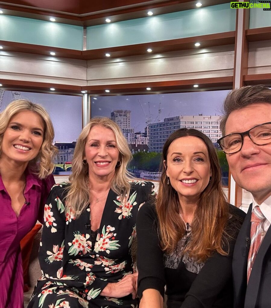 Charlotte Hawkins Instagram - Today on @gmb.. saying cheers with a cuppa despite the shocking news that tea has been replaced by coffee as the nation’s favourite hot drink! ☕️ We had the astounding story of 91 year-old Betty, the oldest victim of the post office scandal who said they can ‘stuff their money’ as it won’t bring her husband back. The two parents of children who tragically died from terminal illnesses - @ceri.menaidavis & @helpharryhelpotherscharity on their fight to get financial help for families going through the same. @Bananarama_official on 40 years of hits, & how their partying inspired French & Saunders with those raucous Ab Fab scenes! 🥂Plus following the praise for Prince William as he takes time out to look after his family while his wife is in hospital, we debate with @atehjewel & @marvynharrison whether men should be congratulated for looking after their children… 🤔 #gmb #goodmorningbritain