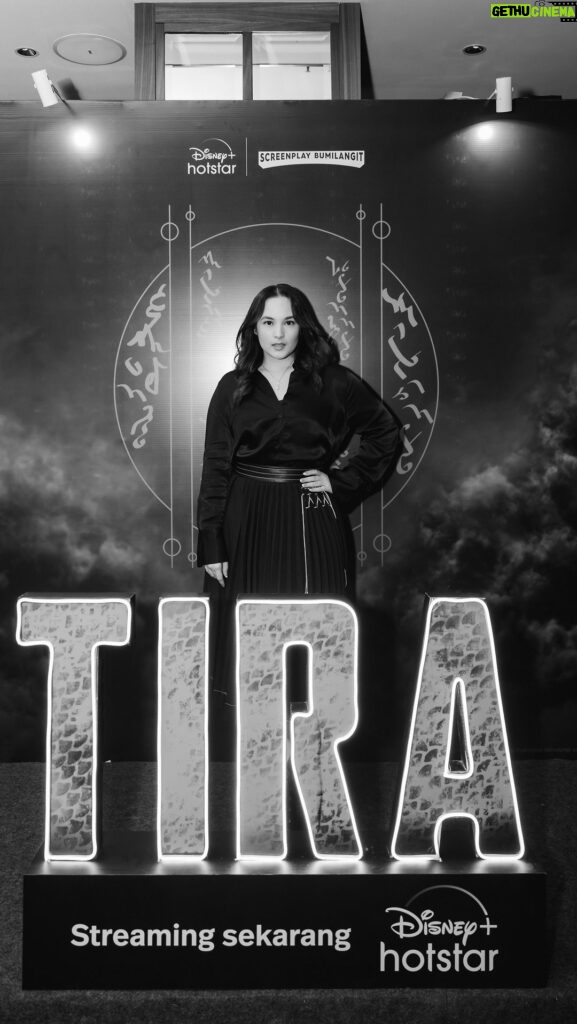 Chelsea Islan Instagram - #TIRA Episode Finale Screening was an emotional rollercoaster. Will there be Season 2? 🔥🐲🐉