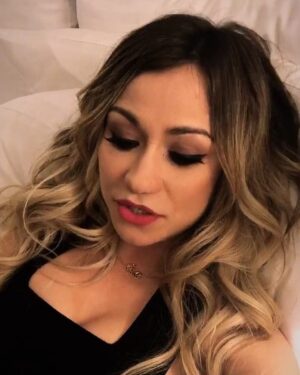 Chelsey Reist Instagram - cronch.