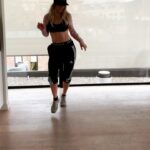 Chelsey Reist Instagram - be silly sunday. ⁣ ⁣ ‘cuz curated has always bored me, even more so now in quarantine. ⁣ ⁣
