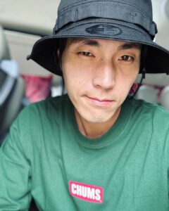 Chen-Kang Tang Instagram - 馬來西亞的拍攝日常 依舊是滿滿特別有感的一趟 #neweracap #neweracaptw #neweracaptaiwan