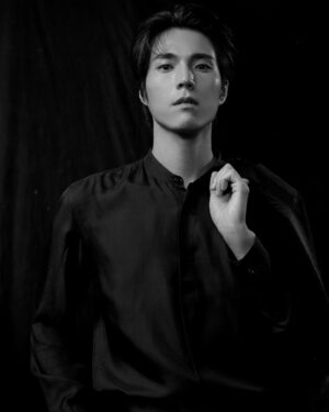 Chen-Kang Tang Instagram - 一些新的…喜歡😎

@miroan_media