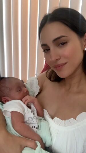 Cherie Jimenez Instagram - Found this one in my drafts 🥹 When Phoenix was 3 weeks old ❤️‍🔥 Mi Vida