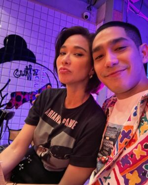 Chermarn Boonyasak Instagram - 2023  เป็นปีที่สุดๆมาก ขอบคุณนะที่รักกัน รักนะเด็กโง่ 💋