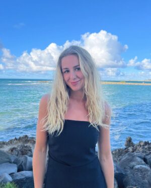Chloe Lukasiak Instagram - Love vacation hair 🫶🏻