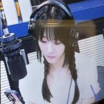 Cho Yi-hyun Instagram - 영스트리트 오늘도 감사했습니다🥰 보는 라디오는 이제 25일 목요일이 마지막!! 남은 일주일 목소리 송출 라디오로 함께 하니까요 많이많이 들어주세요🎀💓 병아리 현디 퇴근!!