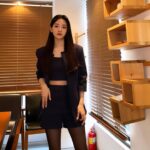 Cho Yi-hyun Instagram - 🍫🍬🍭🍩
