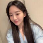 Cho Yi-hyun Instagram - 2023 첫 피드 만23살 조이현🐰