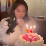 Cho Yi-hyun Instagram - Love