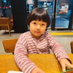 Choi Ja-woon Instagram - 파주—>수원 1시간10분 🚙75km 오늘 차 너무막힘 😭😭 금요일이기도하고 추석연휴가 있어서 미리 내려들 가는지 3시간걸림 휴 😅 어찌어찌와서 밥먹고 촬영 대기중. . 오늘도 잘하고 가자 🥰🫶🏻홧팅! 촬영대기하면서도 즐거운자운이❣️ 기다림에 익숙한 . .자운이❣️ 피곤하고힘들어도 촬영하는게 좋다는 자운이❣️ 내일은 신나는주말즐기기💕 Thanks to @firstactors_official @casting_cu @casting_julie #최자운#아역배우#키즈모델 #드라마#영화#광고#tvcf #촬영#촬영대기중#촬영스케치 #kids#kidsmodel #kidsactor #kidsinfluencer #kidsfashion #차막힘🚘 #3시간정체드라이브