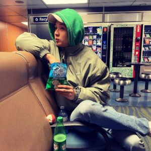 Choi Woo-shik Instagram - Crunch Dill 😁