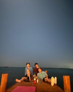 Choi Woo-shik Instagram - 너무나 행복했어 매일매일이렇게지내고싶다 항상 건강하자 포토바이 윰이사