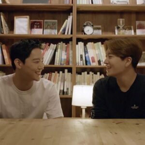 Choi Young-jae Instagram - @jaybnow.hr  #굿잡 재범이형 흔들의자도 굿잡 ㅋ💚
