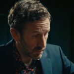 Chris O'Dowd Instagram - November 12th is #RobinRedbreastDay, and I was able to enjoy some good whiskey and good company, while raising money for the common bird. Every view leads to a 25 cent donation to @birdlife.international on behalf of @redbreastirishwhiskey, so don’t be shy to watch and share. #PassItOn #AD Maximum donation of €30,000. Based on global views between the dates of 12.11.21 & 12.12.21. Donation will be used to benefit BirdLife International. Follow the link in bio on the @redbreastirishwhiskey page to learn more.