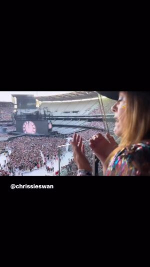 Chrissie Swan Instagram - I still can’t believe it. @taylorswift

(And I will be gently making anything negative disappear from this post. It’s not the time for that stuff right now. Taylor wouldn’t approve!)