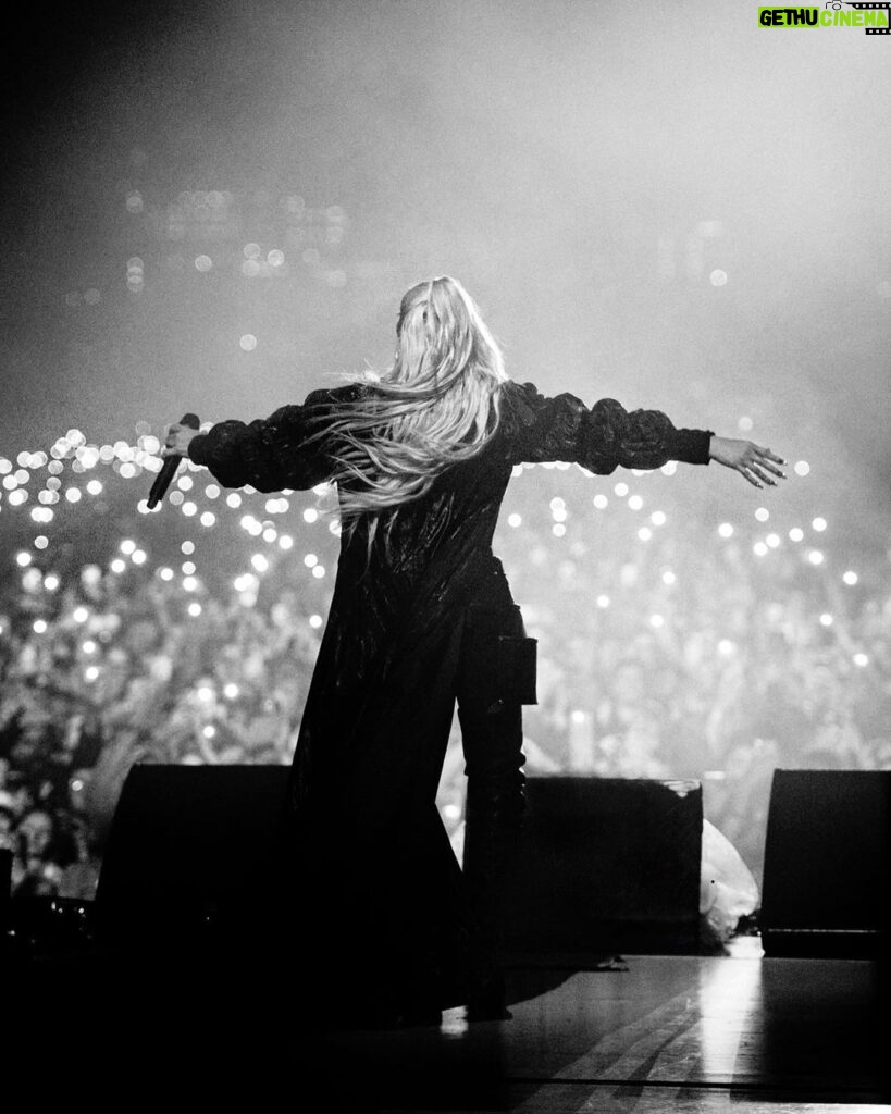 Christina Aguilera Instagram - Melbourne I LOVE YOU ❤️‍🔥