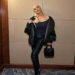 Christina Aguilera Instagram - A night down under 🖤