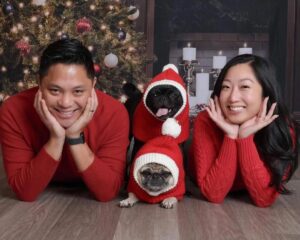 Christine Nguyen Instagram - Beyond precious! Robert, Mochi (top), Dumpling (bottom) and Yan. Look at those smiles! ❤️

#family #Houston