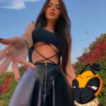 Cláudia Alende Instagram - Presale sold out!! We’re now a few hours away from the @honeybeeclub.io public sale, going live at 9 PM EST. @honeybeeclub.io NFT is giving back to the planet, they’re donating 25% towards the preservation of bees 🐝 They’re integrating to the Metaverse with the launch of a Play to Earn Game in 2022! Don’t miss out, public sale drops today!!! 9pm est 👀 #savethebees #honeybeeclub #nfts #nft #digitalart #opensea