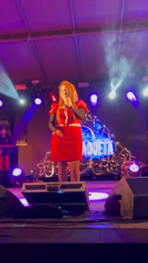 Cláudia Martins Instagram - O Palco é meu refúgio de alegria!  Cada atuação é uma experiência única e emocionante. 🎶

Obrigada Joane, Vila Nova de Famalicão.

#Claudiamartins #minhotosmarotos #desagarrada #portugal #musica #musicapopular #alegria