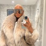 Claire Sulmers Instagram - 5 cities. 14 days. My skin is cracked. My ears are stuffed. My sinuses are shot. But my spirit is high! Why? I prayed for this. #thebomblife #miami #orlando #stlouis #losangeles and #atlanta 💣 But is it ok if I do absolutely nothing today🙏🏽😫? Let me know below and swipe for my month so far. #godisgreat #praisehim 📸 @driver1transportation / @oneshotmia / @googleishuman #blackgirlmagic #blackgirlstraveltoo #blackgirlstravel #frequentflyer #miamiartbasel WorldWide