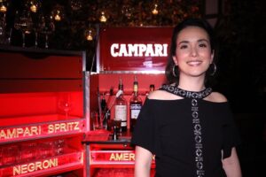 Claudia Gusmano Instagram - ❤️ @campari.it #redpassion #camparicinema #adv @vanityfairitalia #vanitycinema
