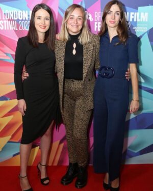 Claudia Gusmano Instagram - Sono stati giorni pieni di emozioni. Primadonna di Marta Savina è un film forte, bellissimo e necessario. Grazie @renecaovilla @federicatosi ❤️. Grazie filmitalia per essersi preso cura di me ed in particolare @nucannabella . Grazie @britishfilminstitute❤️❤️ . Siamo dei privilegiati a poter fare questo lavoro. Tanta gratitudine e felicità. Adesso ci vediamo a Roma ad @alicenellacitta il 18 Ottobre alle 21 ❤️. Prodotto da @caprientertainment in coproduzione con la Francia #MedsetFilm, in associazione con @tenderstories_ _ in collaborazione con @rai_cinema , @visionfilmdistribution , @skyitalia e uscirà prossimamente al cinema distribuito da @europictures_ . Press @andreasmercante @edoardoa ❤️