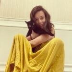 Claudia Gusmano Instagram - Home ❤️ -anche se Menta si lamenta- Da qui.