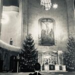 Claudia Michelsen Instagram - 18/12 Kreuzkirche Dresden #aufzeichnung mit aber ohne Kruzianern @adventskonzert #durchalten ..🕊 #thomasreiche @annette_kamont