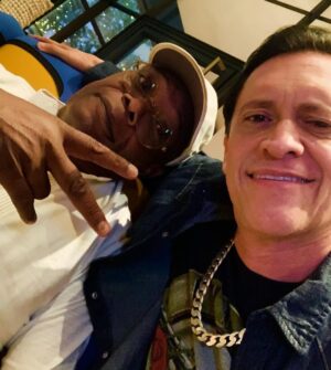 Clifton Collins Jr. Instagram - When a #BadMotherFucker ‘s Born day falls on a #ThrowbackThursday ! Big ol #HappyBirthday to this one of a kind, @samuelljackson love ya #Fam ! #MrCool #Ragtime #187 #BMF #Birds #gratitude #GOAT #legend  #mentors