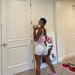 Coi Leray Instagram - @pinkzushii Merch Loading 🌸🍣💖 my hair is growing 😍 follow @pinkzushii @pinkzushii @pinkzushii ‼️ Calabasas, California