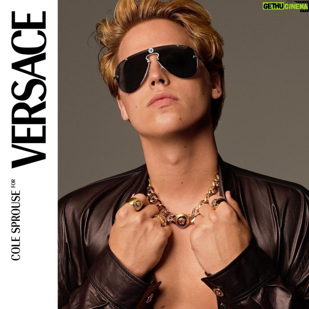 Cole Sprouse Instagram - Shields up for the powerful new @versace Eyewear Campaign. #versace #versaceeyewear #ad Much thanks to the whole team 😎 @donatella_versace @stevenkleinstudio @bartpumpkin @aarondemey1 #allegraversace @valeriodambrosio More this week