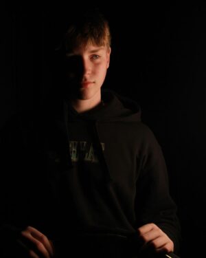 Cormac Hyde-Corrin Instagram - Lighting 101