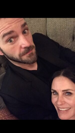 Courteney Cox Instagram - 10 years!!! ♥️
